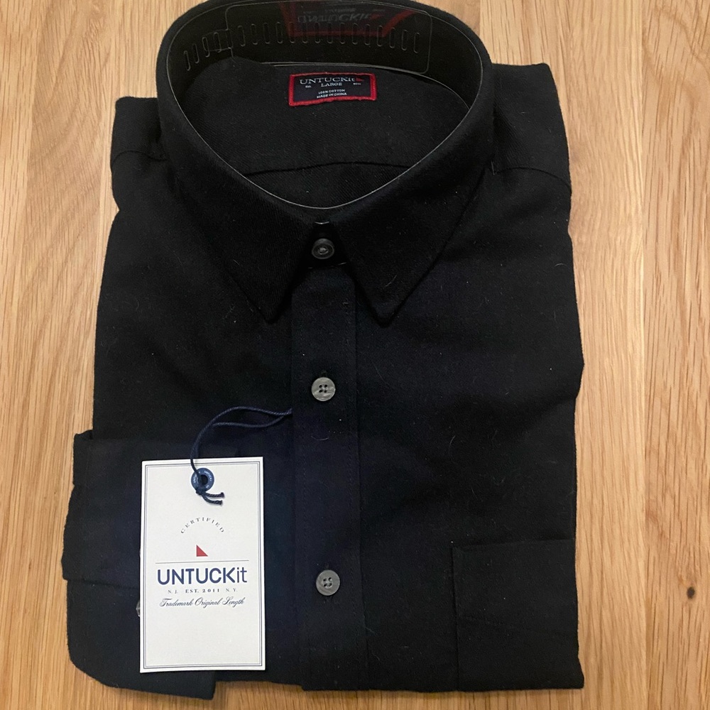 Untuckit Black Flannel